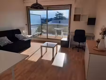 location appartement 1 pièce 31 m² à pau (64000)