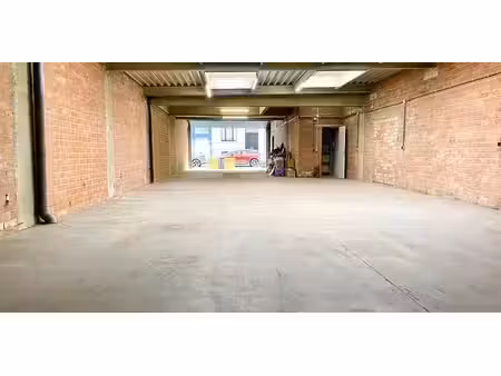 box à louer à antwerpen pour € 1.500
