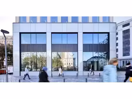 bureau à louer à ixelles pour € 12.213