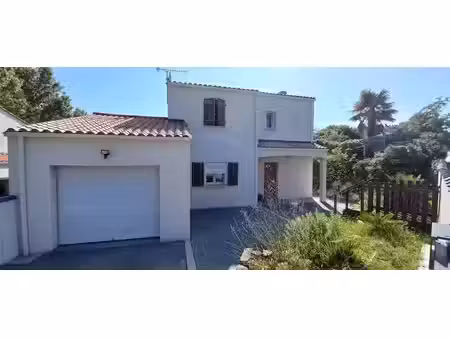 vente maison 5 pièces 114 m² à la tranche-sur-mer (85360)  400 000 €