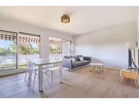 appartement aix en provence t4 avec terrasse et parking