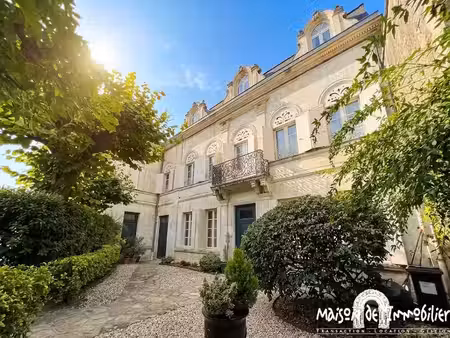 vente maison 8 pièces 325 m² à cognac (16100)  708 750 €