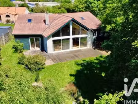 vente maison à sainte-florence (85140) : à vendre / 184m² sainte-florence