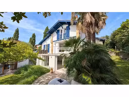 vente maison 6 pièces 246.44 m² à bassussarry (64200)  895 000 €