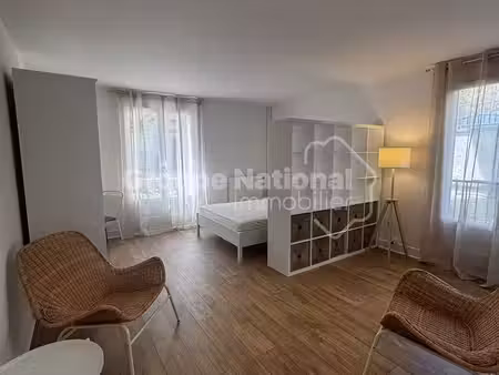 studio meublé