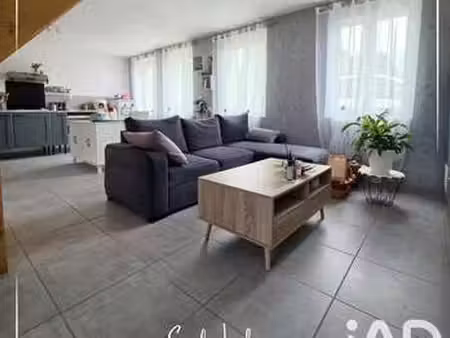 vente maison à frenelles-en-vexin (27150) : à vendre / 62m² frenelles-en-vexin