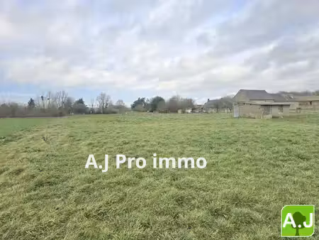 terrain constructible de 2940m²
