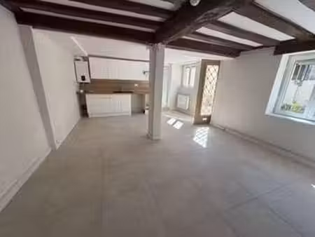 location maison à orléans (45000) : à louer / 60m² orléans