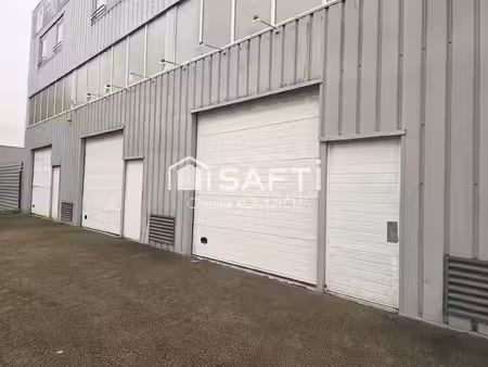 vente commerce 3 pièces 91 m² achères (78260)