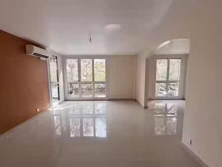 vente appartement 4 pièces 78 m² à saint-raphael (83700)  270 000 €