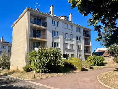 appartement 4 pièce(s)