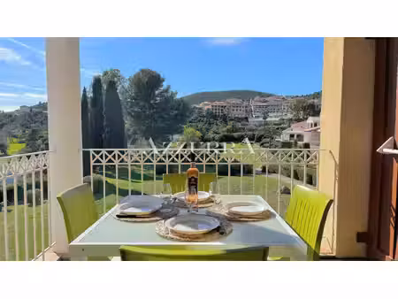 agay cap esterel a vendre 2 pièces exposé sud / sud-ouest – vue dégagée à cap esterel vill