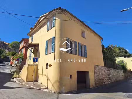 maison individuelle 119m2 avec garage à rénover entièrement