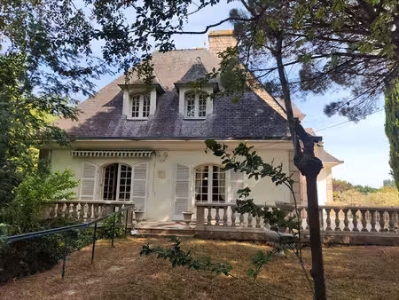 maison ploumagoar 8 pièce(s) 213m2