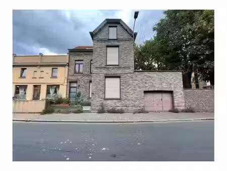 bien divers en vente publique à rue de mariemont 9 la hestre (vbe66510)