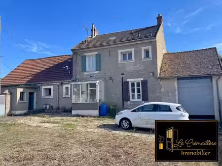 maison à rénovée de 85m² avec multiples dépendances  fort p