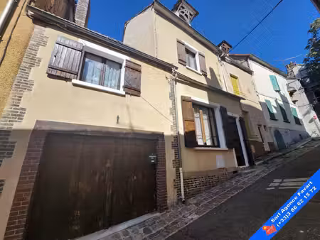 rare en centre-ville maison avec garage et grande terrasse