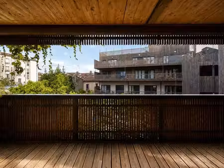 appartement de luxe de 78 m2 en location montreuil  île-de-france