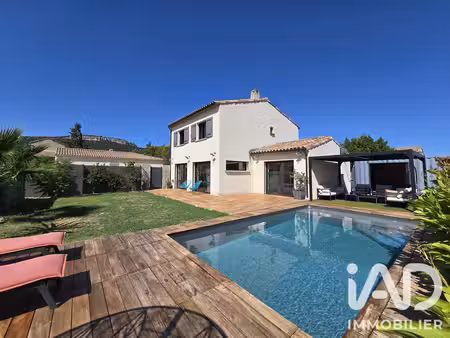 maison à orsan (30200)