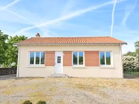 vente maison à saint-hilaire-de-clisson (44190) : à vendre / 78m² saint-hilaire-de-clisson