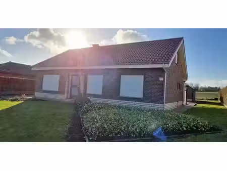 villa-manoir à louer à goetsenhoven pour € 1.200