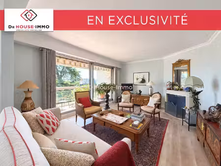 centre ville  appartement 5 pièces avec stationnement sécurisé et cave