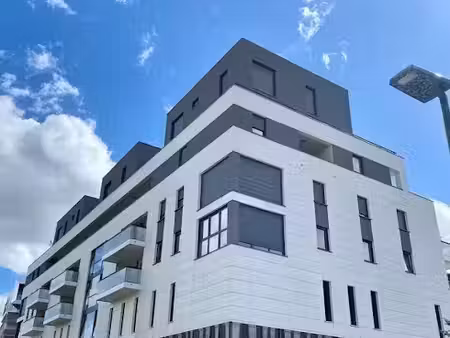 location parking 14 m² à strasbourg (67000)  90 €