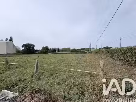 vente terrain 2726 m² à grand bourgtheroulde (27520)  150 000 €