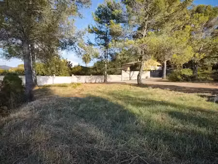 vente terrain 379 m² à pierrefeu-du-var (83390)  162 000 €