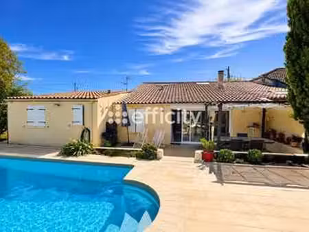 vente maison piscine à meschers-sur-gironde (17132) : à vendre piscine / 156m² meschers-su