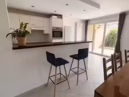 location appartement 3 pièces 73 m² à saint-egreve (38120)  980 €