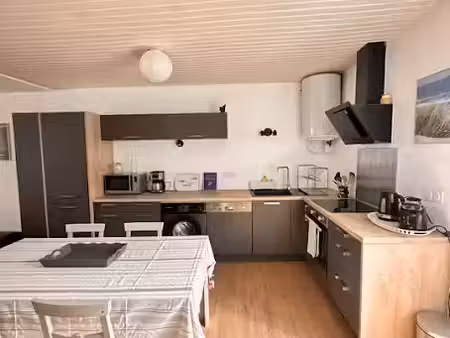 location meublée appartement 2 pièces 60 m² à cancale (35260)  850 €