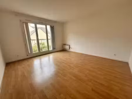 location appartement 2 pièces 48.92 m² à longjumeau (91160)  890 €