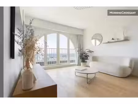 location meublée appartement 3 pièces 79 m² à marseille 2ème (13002)  2 900 €