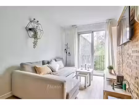 location meublée appartement 1 pièce 26.72 m² à neuilly-sur-seine (92200)  1 360 €