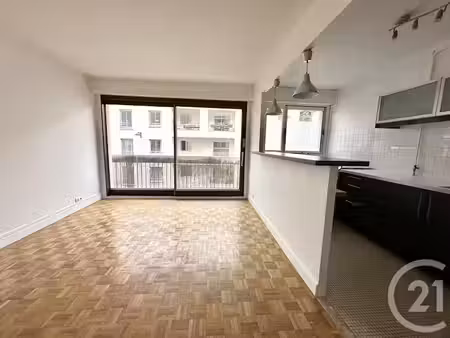 location appartement 2 pièces 49.78 m² à paris 15ème (75015)  1 563 €