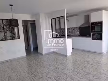location appartement 4 pièces à la roche-sur-yon (85000) : à louer 4 pièces / 79m² la roch