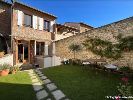 vente maison 4 pièces  125.00m²  gémil