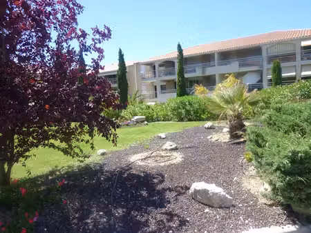 plan de cuques grand t2 terrasses box dernier etage