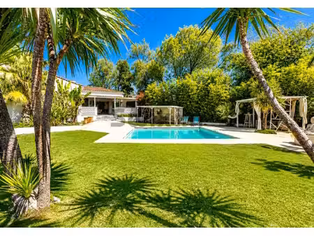 en exclusivité villa de charme de 164 m2 avec piscine