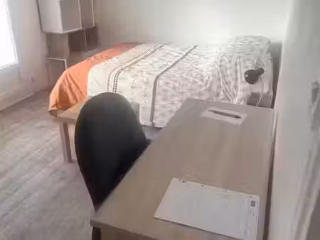 location meublée appartement 1 pièce 26 m² à besançon (25000)  650 €