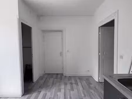 location appartement 3 pièces 56.3 m² à amplepuis (69550)  490 €