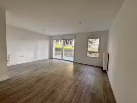 location appartement 1 pièce 33.39 m² à angers (49000)  593 €