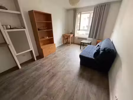 location meublée appartement 1 pièce 21.96 m² à lille (59000)  570 €