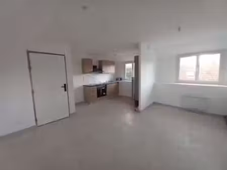 location appartement 2 pièces à ploumilliau (22300) : à louer 2 pièces / 40m² ploumilliau