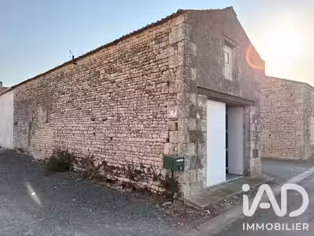 vente ferme 4 pièces 113 m² à saint-pierre-le-vieux (85420)  30 000 €