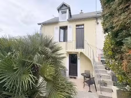 vente maison à granville (50400) : à vendre / 75m² granville