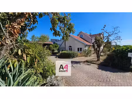 maison 5/6p de 159m2 sur 6 ares 98