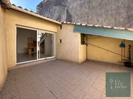 maison avec terrasse et garage