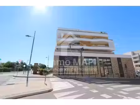 castelnau - t2 de 47m2 - 700eur